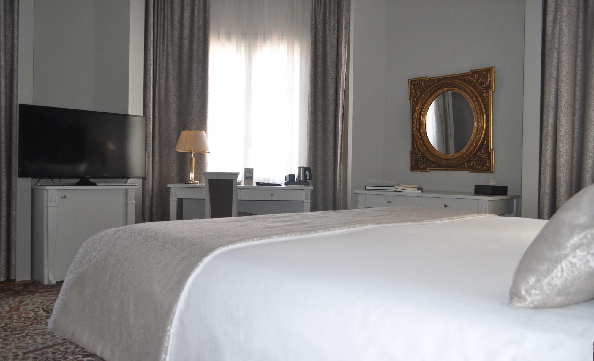 Capsis Bristol Boutique Hotel Thessaloniki Exterior photo