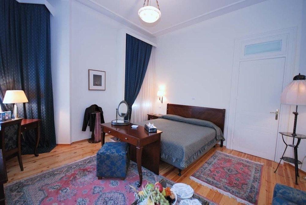 Capsis Bristol Boutique Hotel Thessaloniki Exterior photo