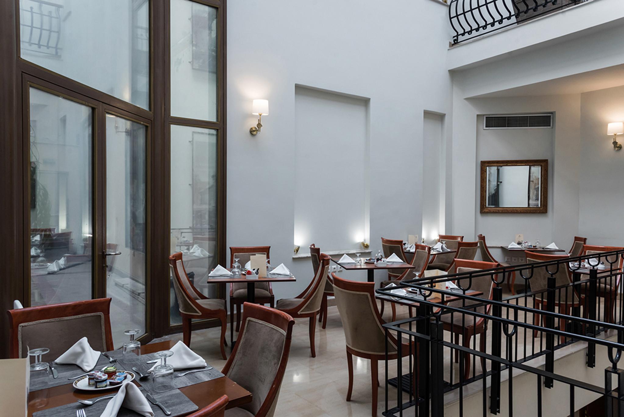 Capsis Bristol Boutique Hotel Thessaloniki Exterior photo